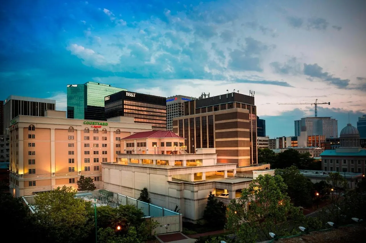 Courtyard By Marriott Norfolk Downtown Hotel